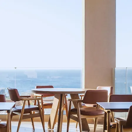 Elegant Suites&villas Hotel *