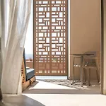 Hotel Elegant Suites&villas *