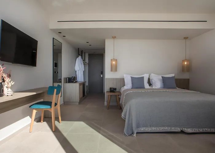 Elegant & Hotel Kiotari