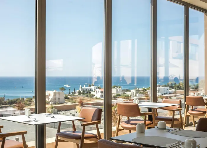 Elegant & Отель Киотари